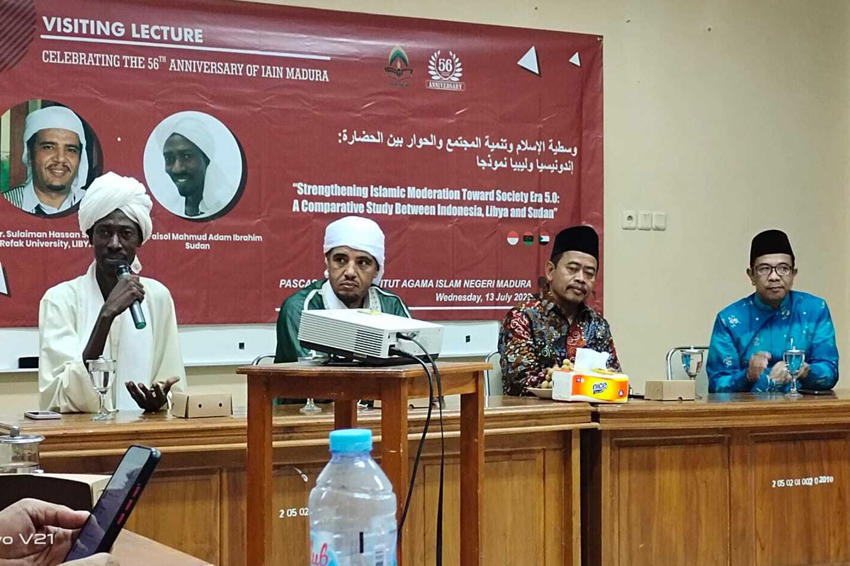 PRODI MAGISTER EKONOMI SYARIAH LAKSANAKAN VISITING LECTURE INTERNASIONAL