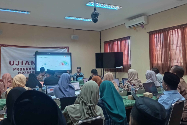 DOSEN MAGISTER EKONOMI SYARIAH HADIRI PELATIHAN MENULIS ARTIKEL JURNAL INTERNASIONAL BEBAS BIAYA DENGAN VOSVIEWER